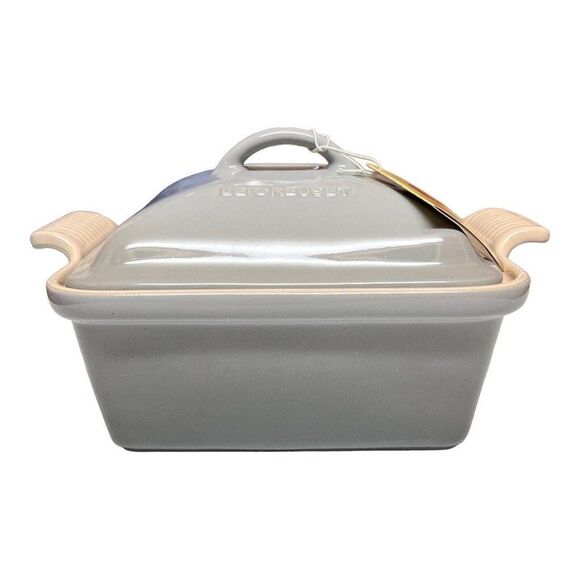 LE CREUSET Deep Square Casserole with Lid 4 qt (3.8L) Mist Grey 10” - Picture 8 of 11